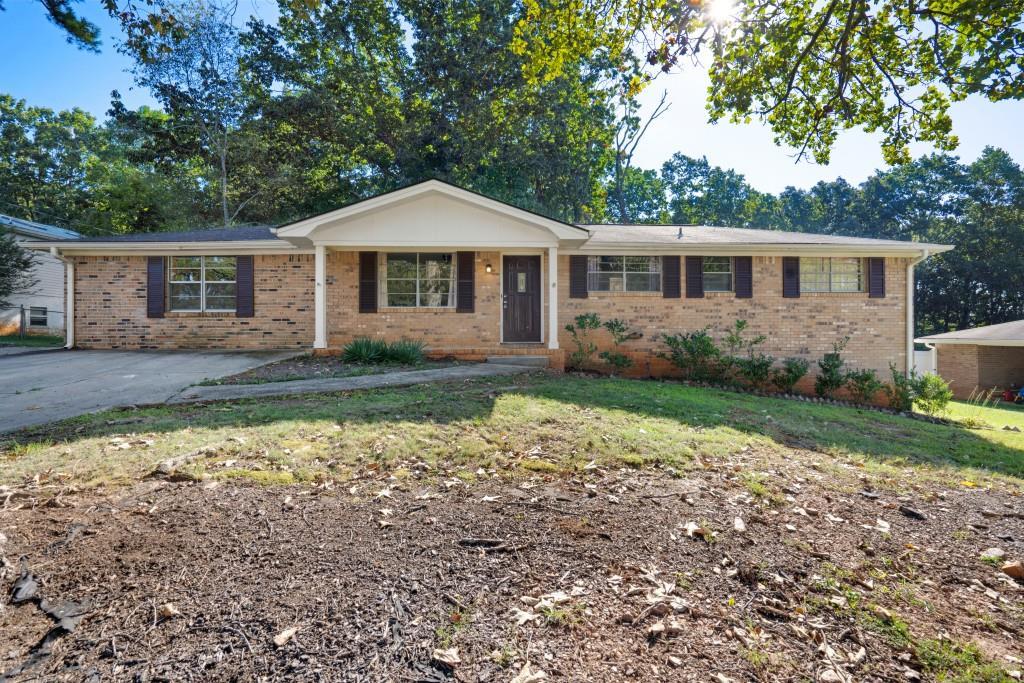 3499 Rocky Creek Dr., Douglasville, GA 30135
