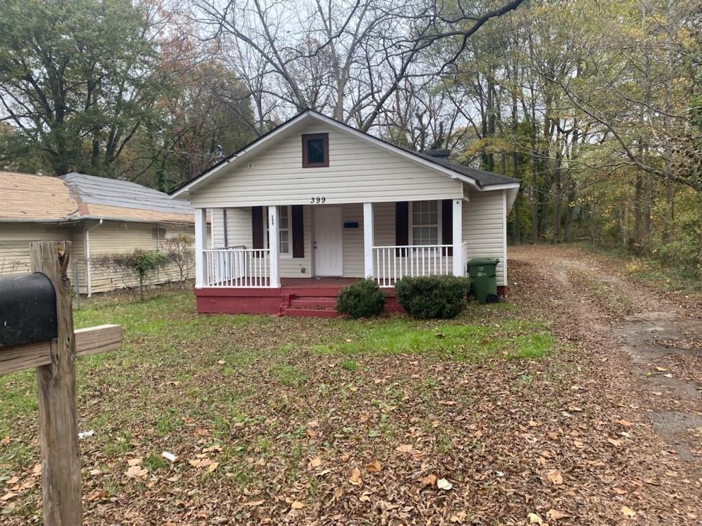 399 W Lake Ave., Atlanta, GA 30318