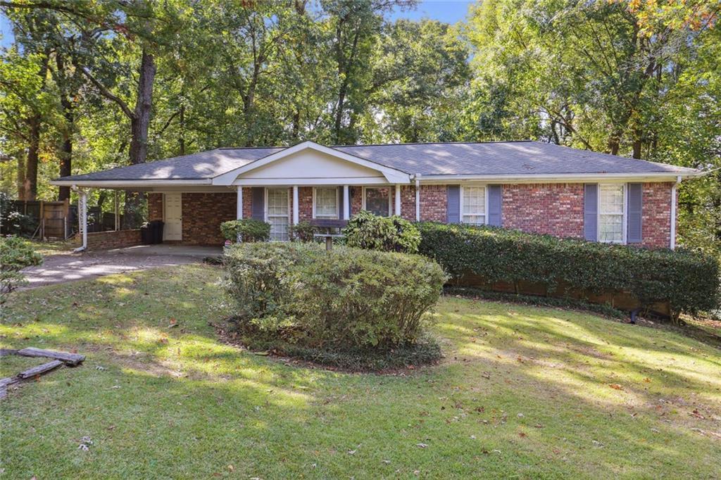 1517 Rockingway Dr., Marietta, GA 30008