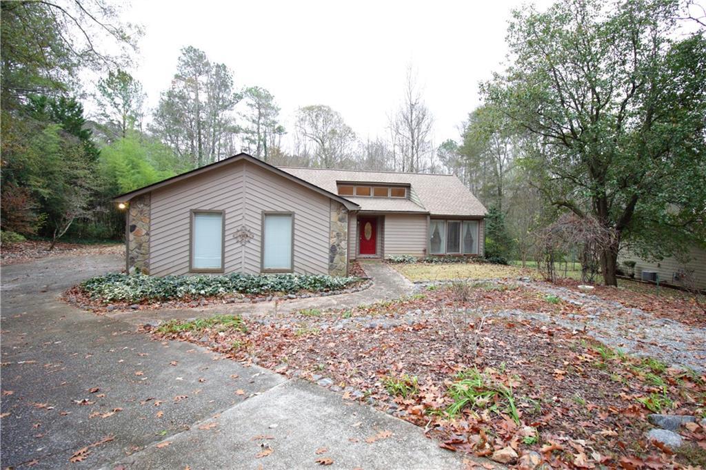 1997 N Landing Way, Marietta, GA 30066