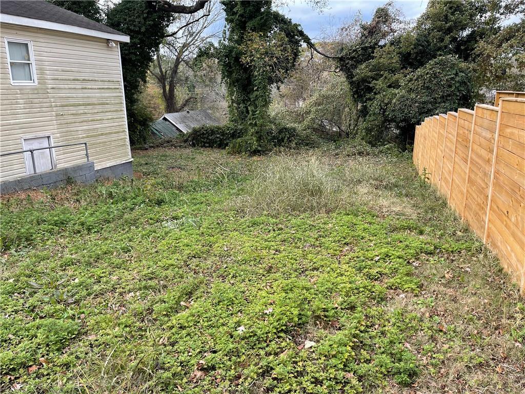 949 Smith St., Atlanta, GA 30310