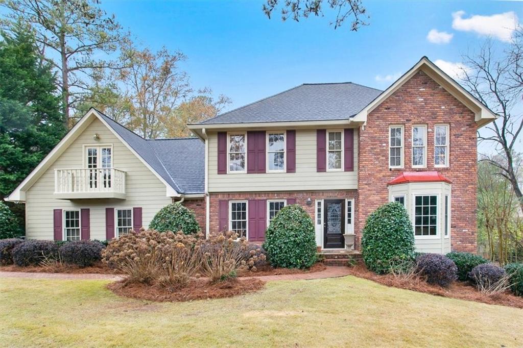 2545 Roxburgh Dr., Roswell, GA 30076