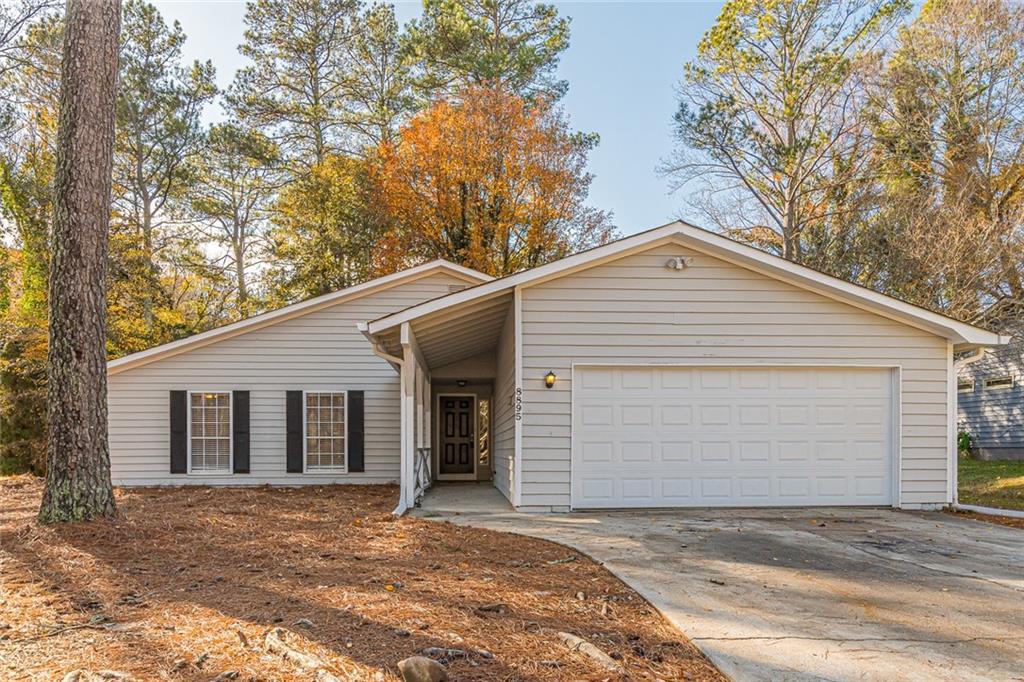 8895 Wesley Pl., Jonesboro, GA 30238