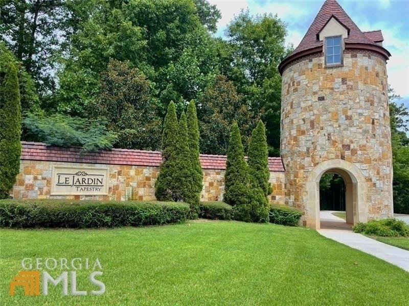 4222 Matisse Ln., Fairburn, GA 30213