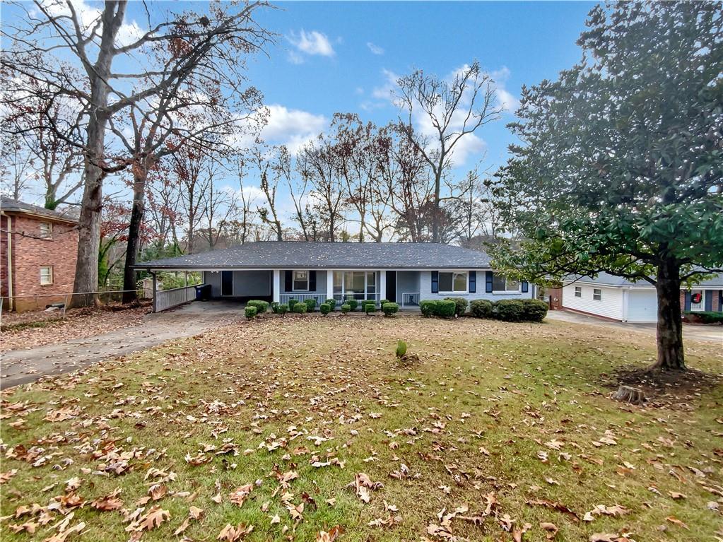 2403 Whites Mill Ln., Decatur, GA 30032