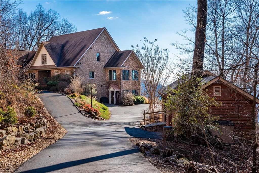 546 Sunset Cliff Dr., Jasper, GA 30143