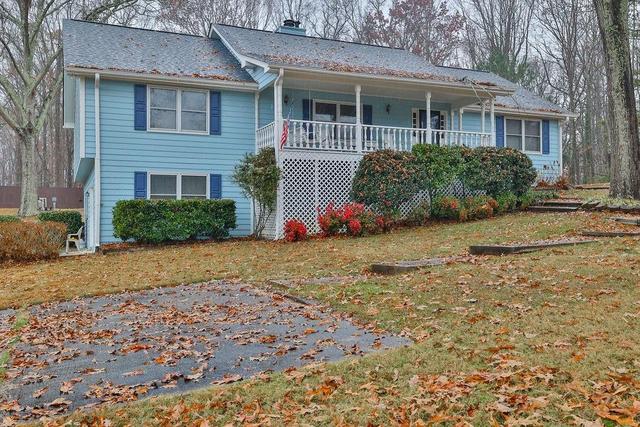New Homes with In-ground Swimming Pools in Buford: December 11th to December 17th