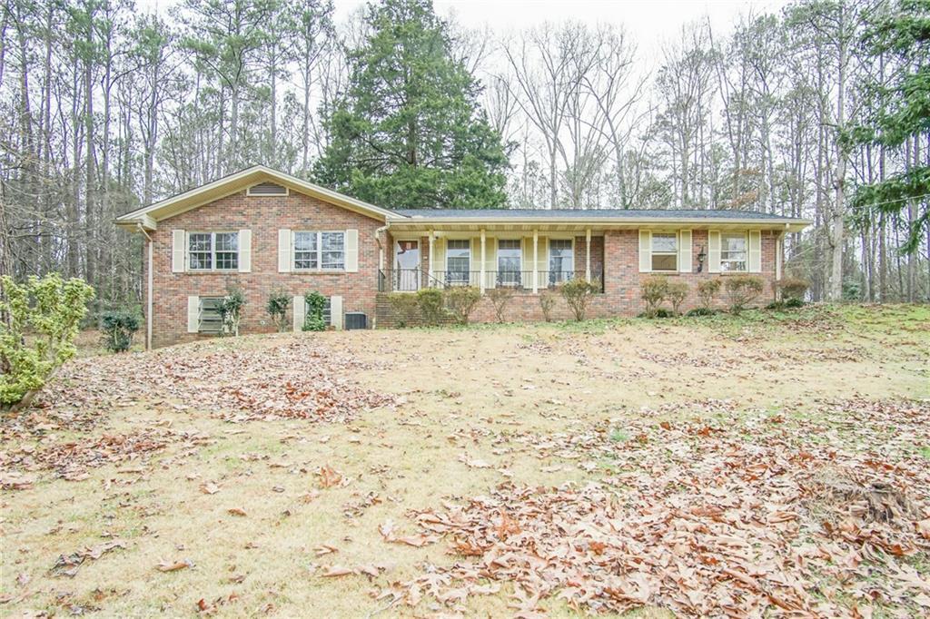 6370 Newborn Dr., Atlanta, GA 30349