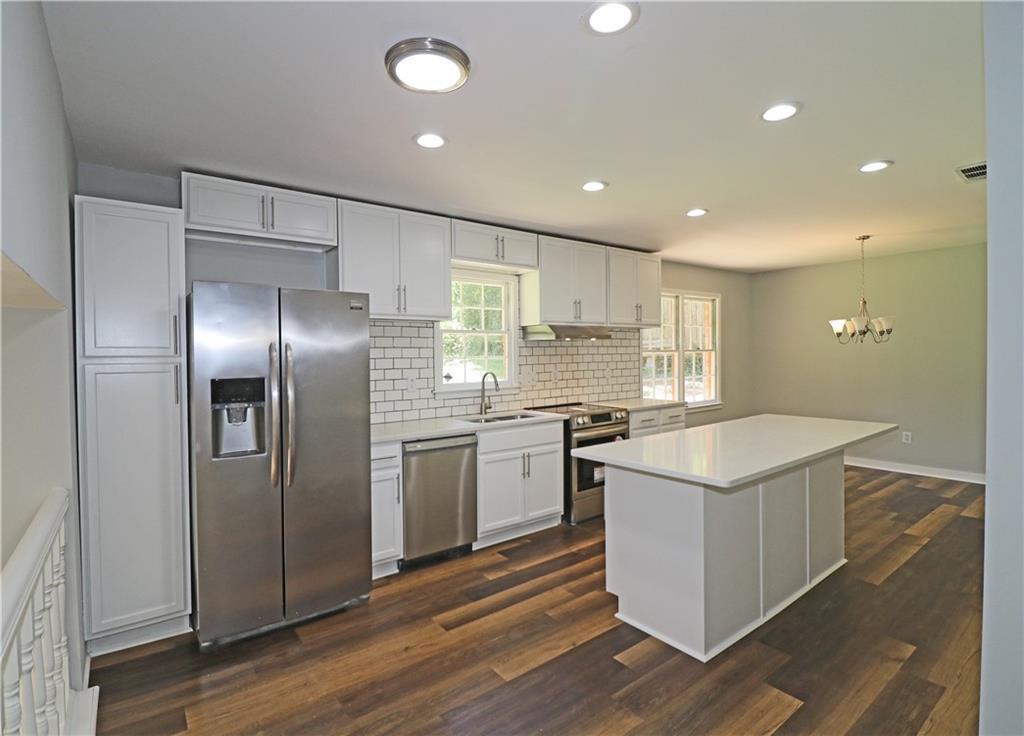 4912 Rock Haven Dr., Lilburn, GA 30047