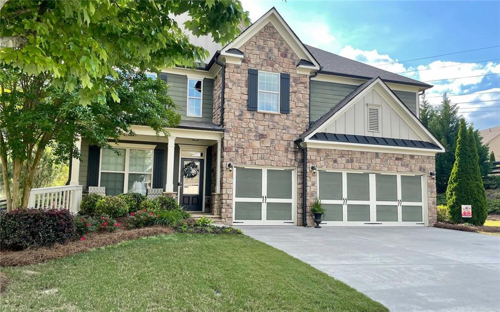7535 Breezy Lake Ln., Flowery Branch, GA 30542