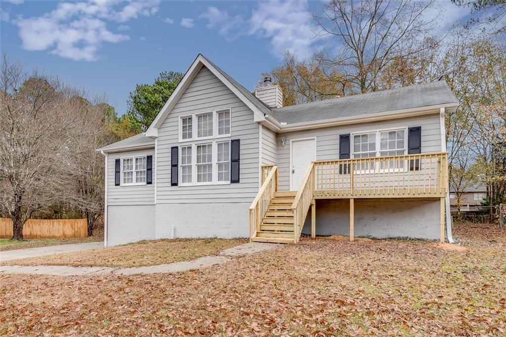 4088 Tara Ct., Loganville, GA 30052