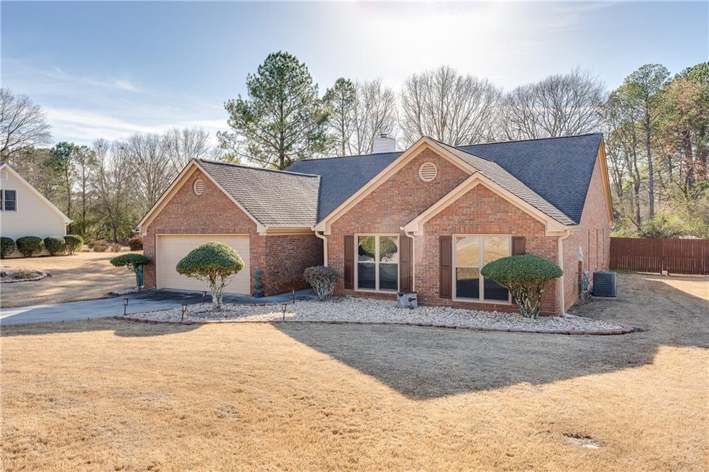 2424 Scarlet Ln., Conyers, GA 30013