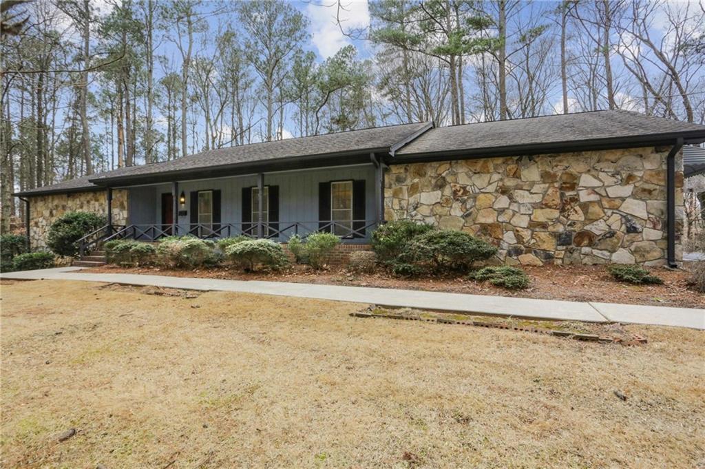 3141 Robertswood Dr., Powder Springs, GA 30127