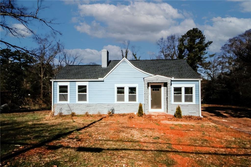 1109 Winburn Dr., East Point, GA 30344