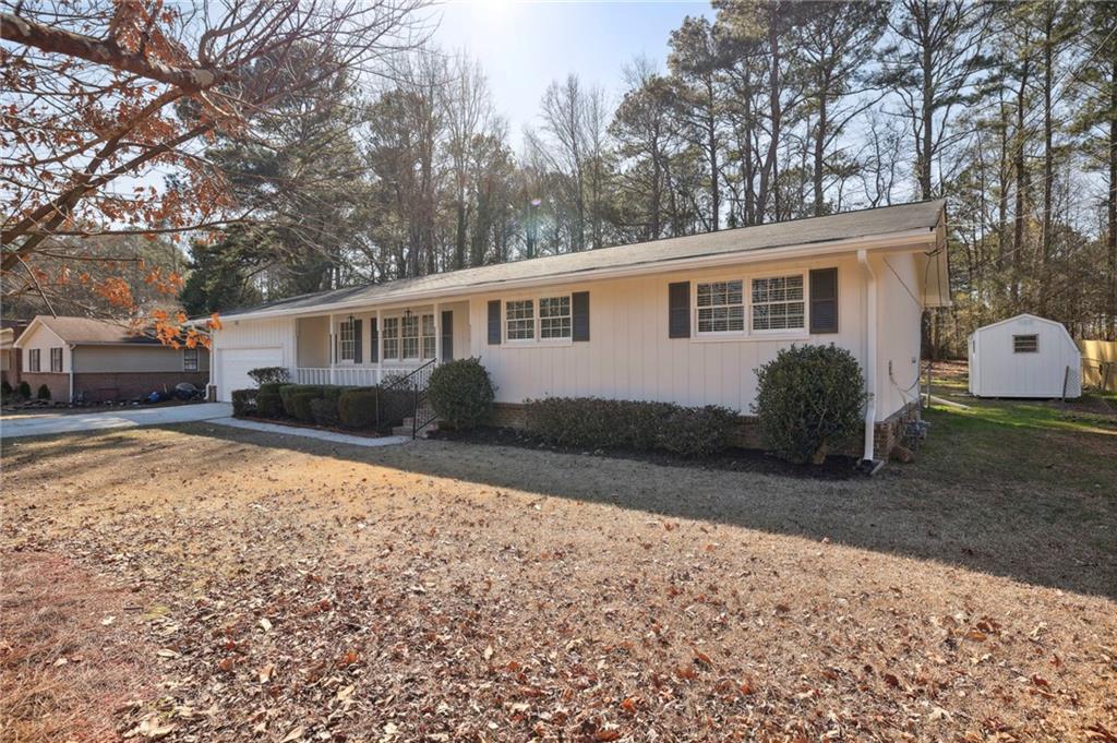 3047 Hidden Forest Dr., Snellville, GA 30078