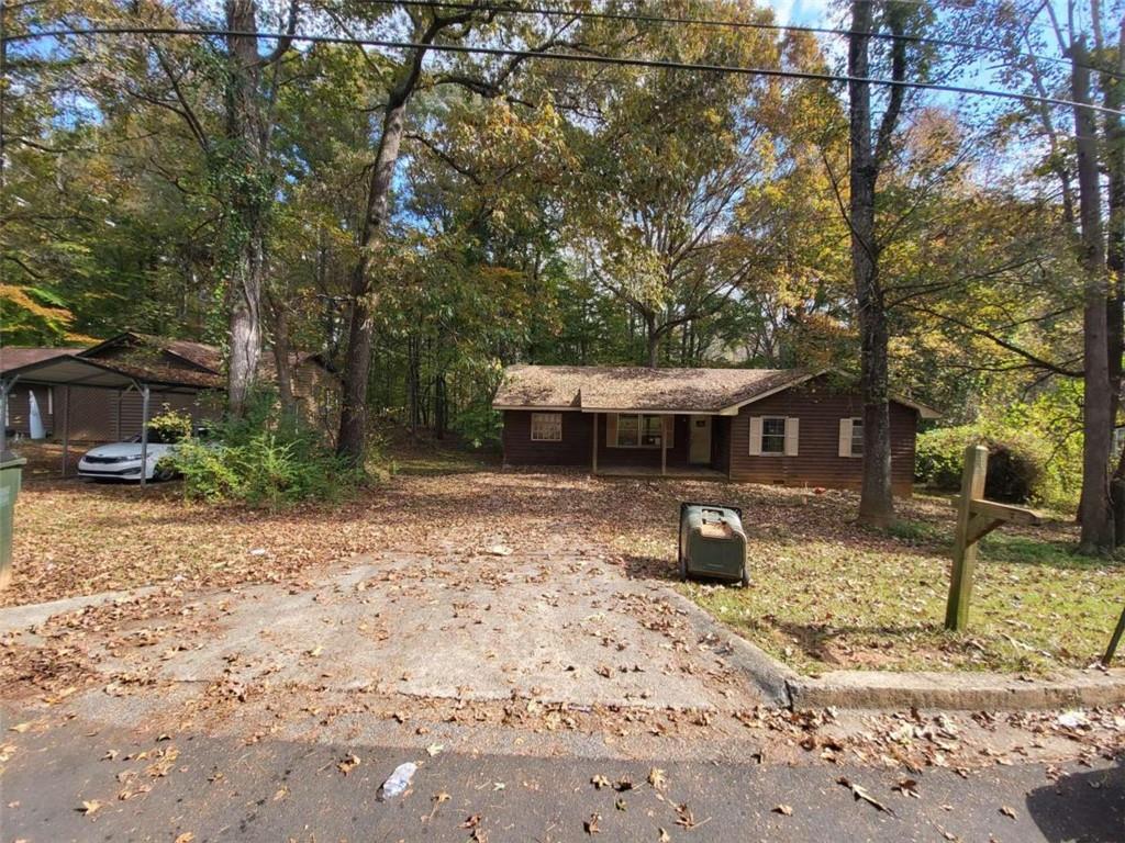 9229 Carr Cir., Covington, GA 30014