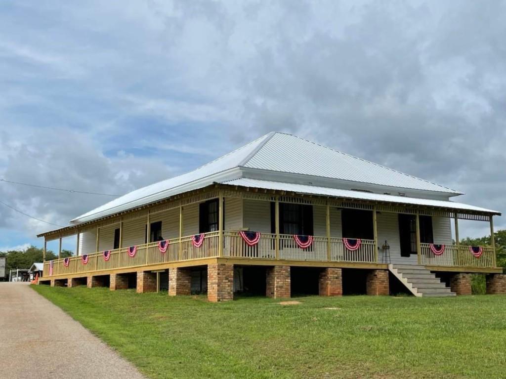 8318 Highway 98, Commerce, GA 30530