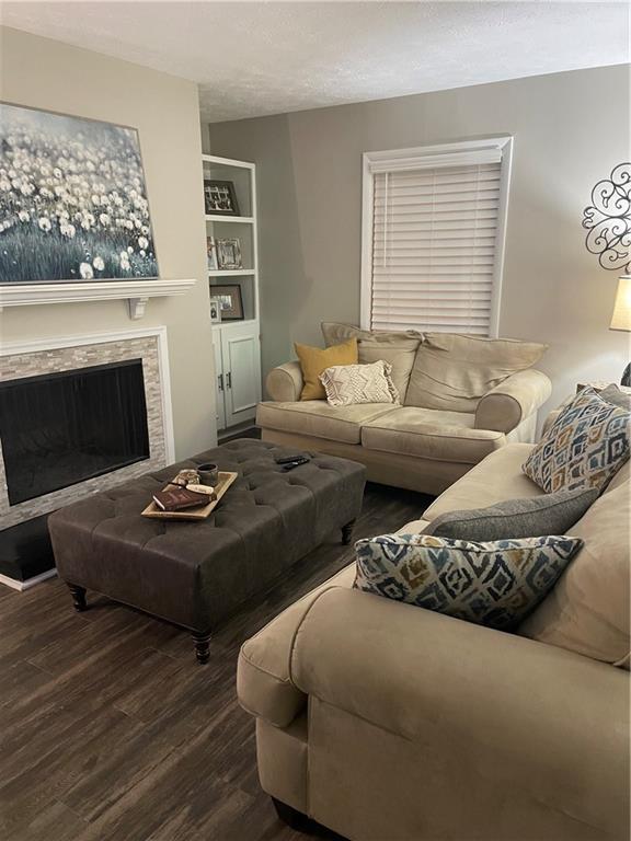 709 River Mill Cir., Roswell, GA 30075