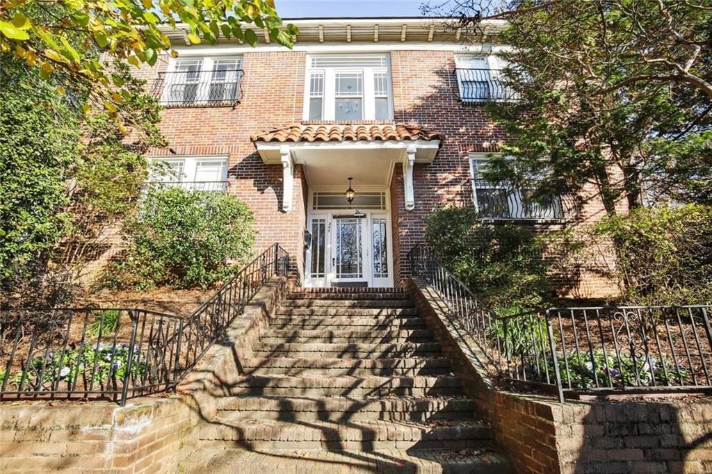 968 Saint Charles Ave. #211, Atlanta, GA 30306
