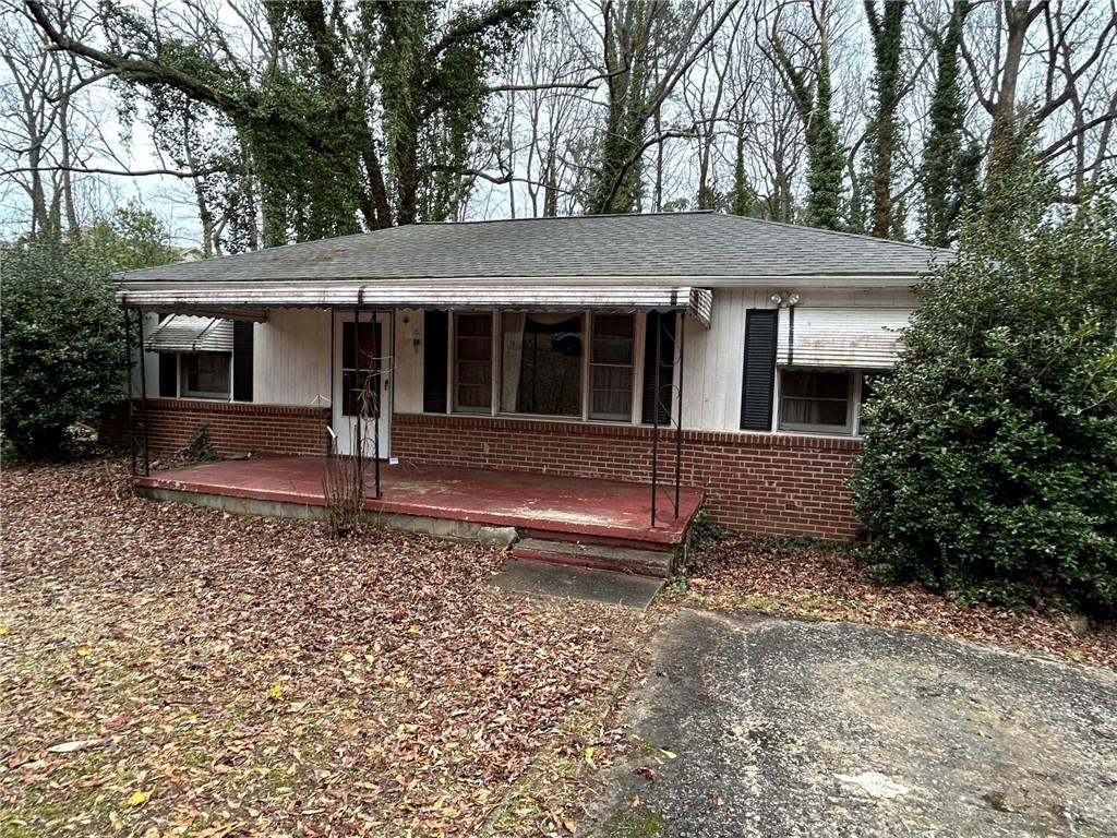 2554 Gordon Cir., Smyrna, GA 30080
