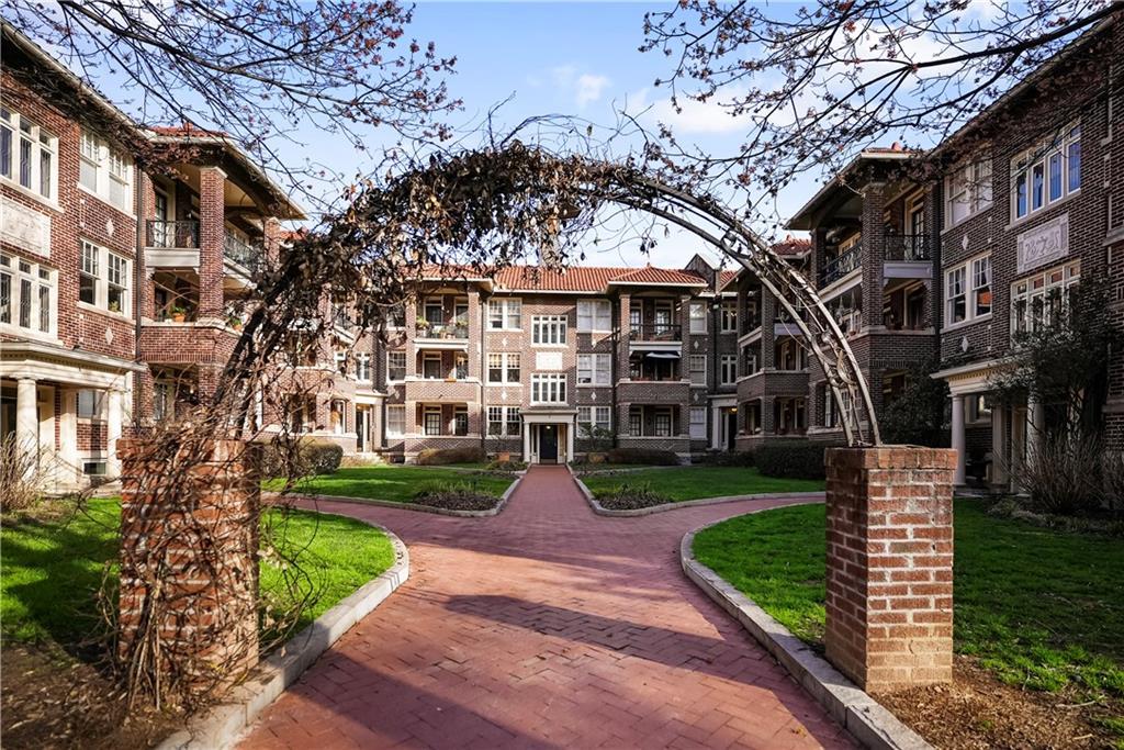 198 Ponce De Leon Ave. 4B, Atlanta, GA 30308 MLS 7179573 King Team