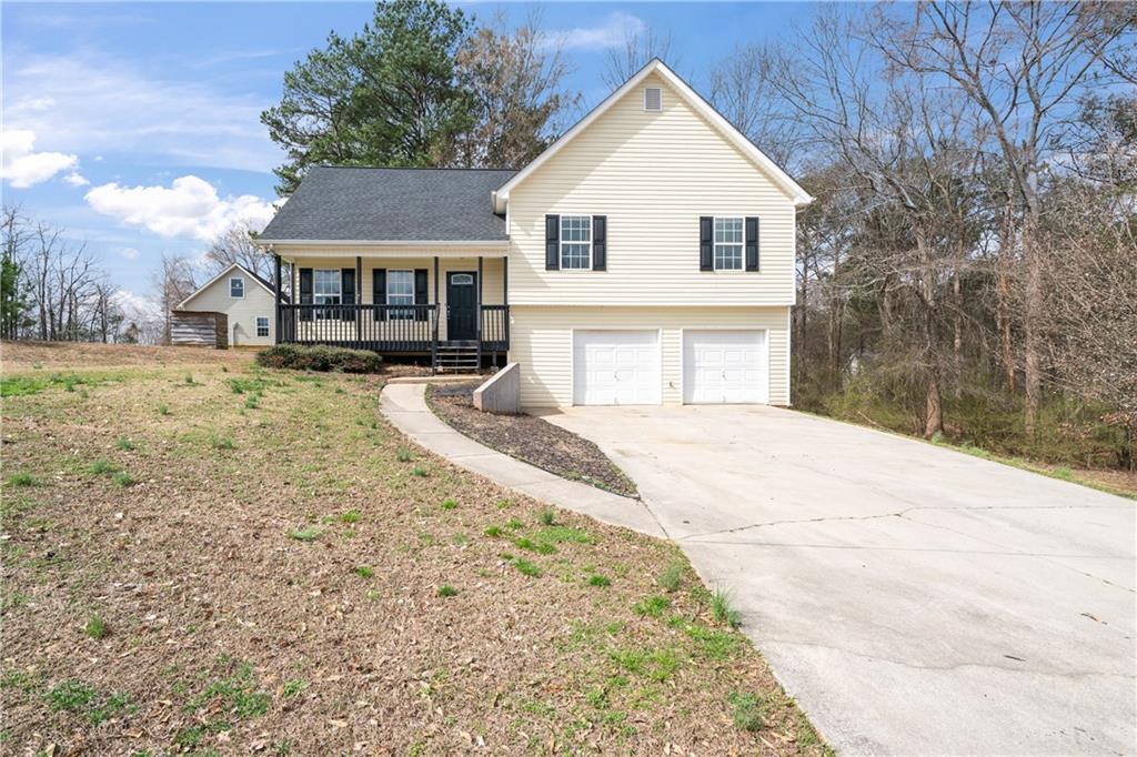 216 Single Tree Dr., Calhoun, GA 30701
