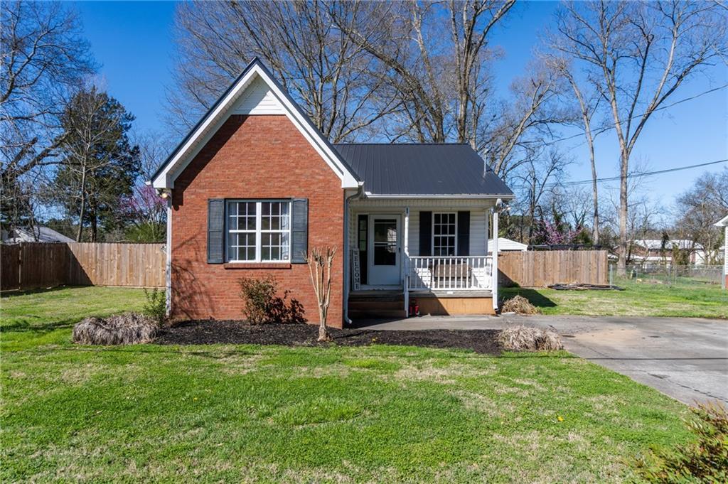 380 Tennessee St., Fairmount, GA 30139