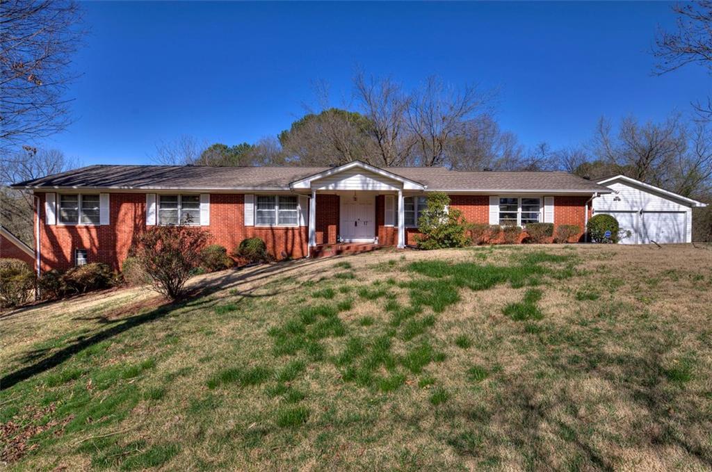 17 Beechwood Dr., Cartersville, GA 30120