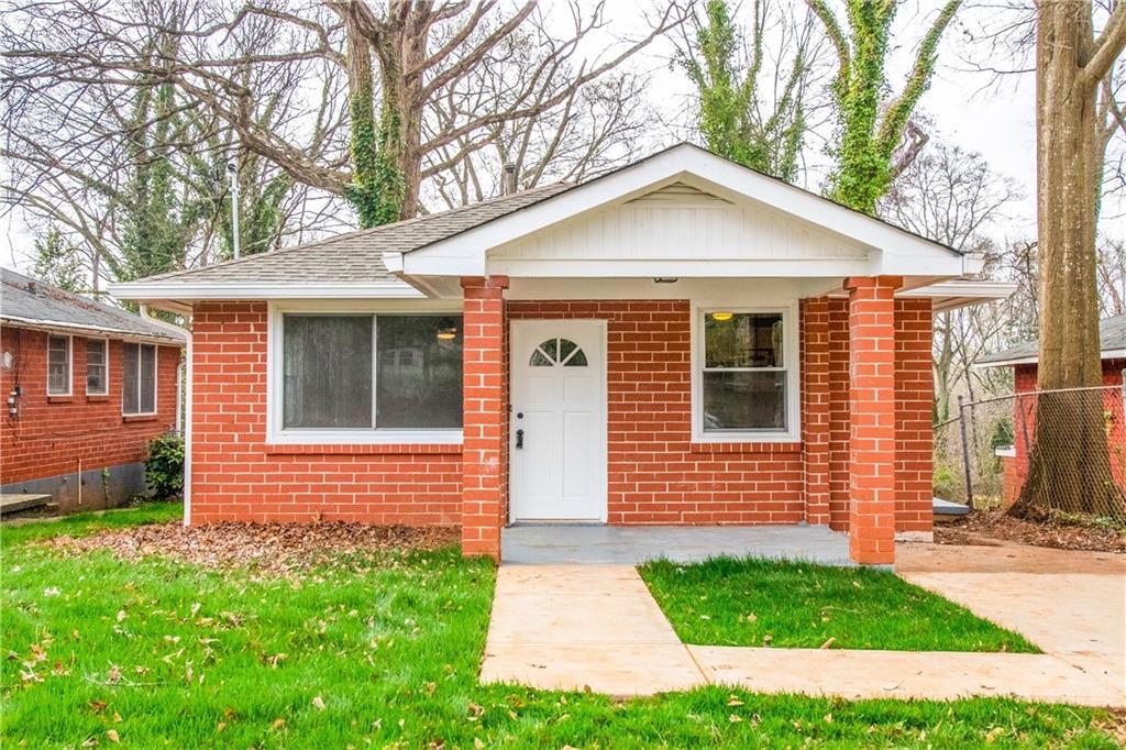 1180 SW Richland Rd., Atlanta, GA 30310