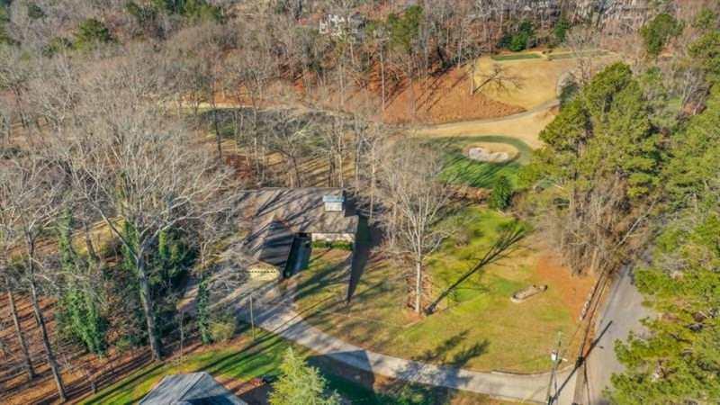 310 Pine Valley Rd., Marietta, GA 30067