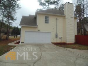 325 Tara Rd., Jonesboro, GA 30238