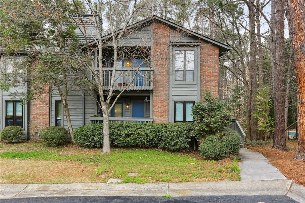 824 Tuxworth Cir., Decatur, GA 30033