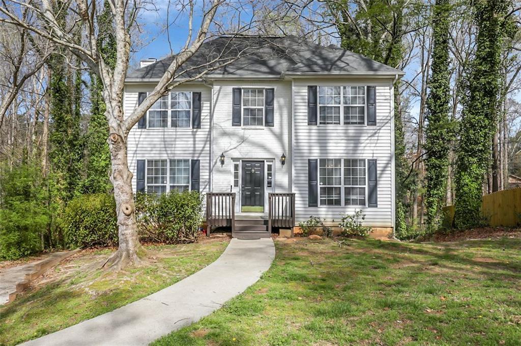 2195 Perrin Springs Dr., Lawrenceville, GA 30043