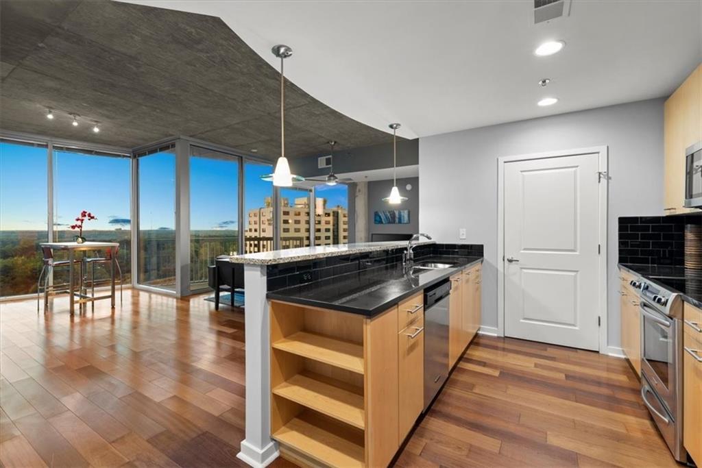 3324 Peachtree Rd. #1302, Atlanta, GA 30326