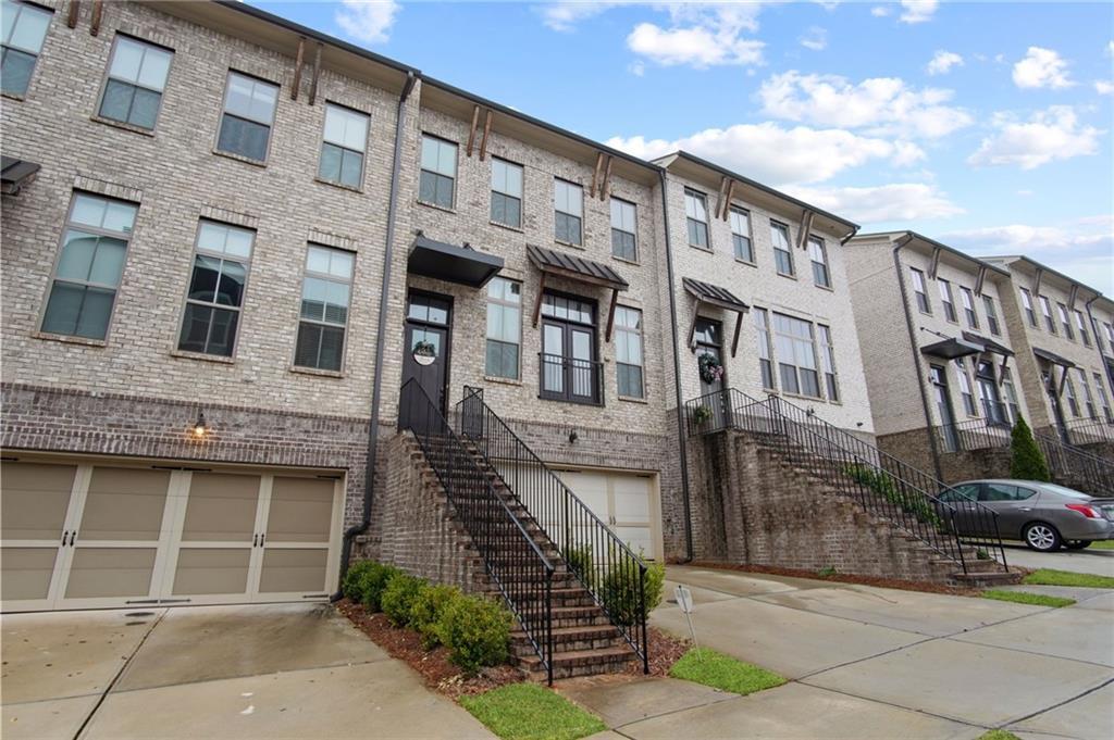 720 Avondale Hills Dr. #T5, Avondale Estates, GA 30032