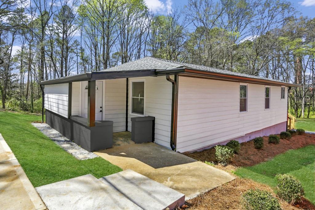 2695 George St., Atlanta, GA 30318