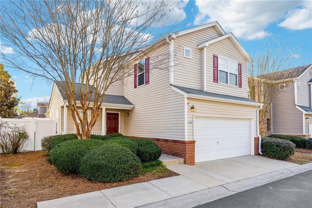 259 Hiawassee Dr., Woodstock, GA 30188
