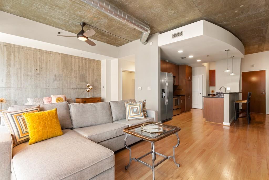 943 Peachtree St. #709, Atlanta, GA 30309