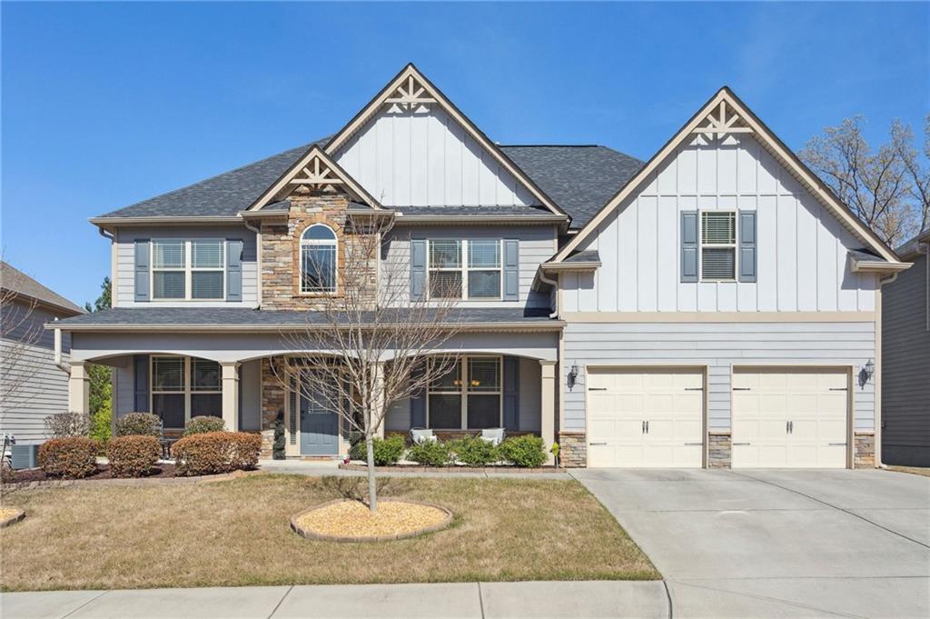 280 Thrushwood Dr., Fayetteville, GA 30215