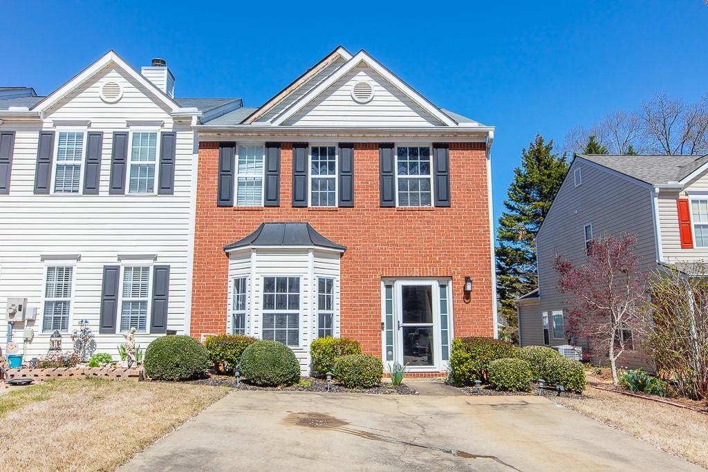 4737 Crawford Oaks Dr, Oakwood, GA 30566