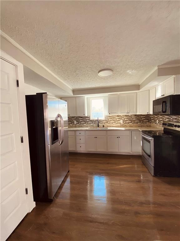 230 Hood St., Calhoun, GA 30701