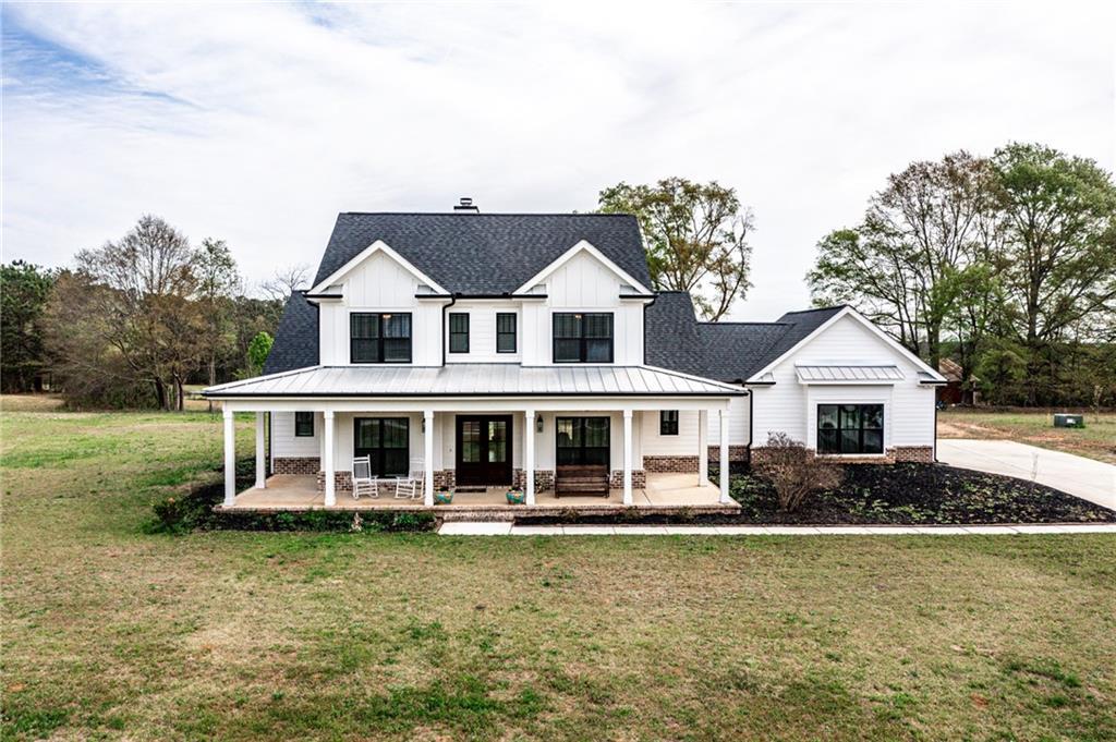 3285 North Sharon Church Rd., Loganville, GA 30052