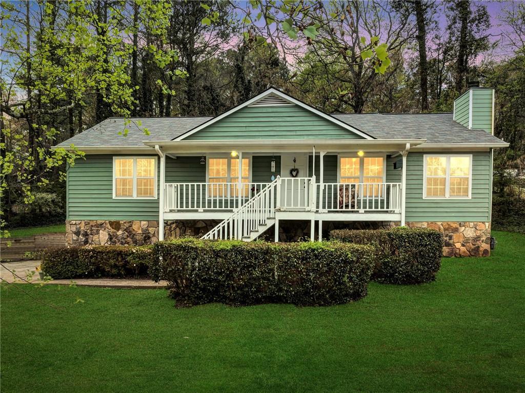 202 Melinda Ln., Woodstock, GA 30188