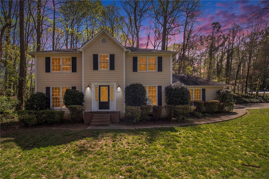 1262 Colony Dr., Marietta, GA 30068