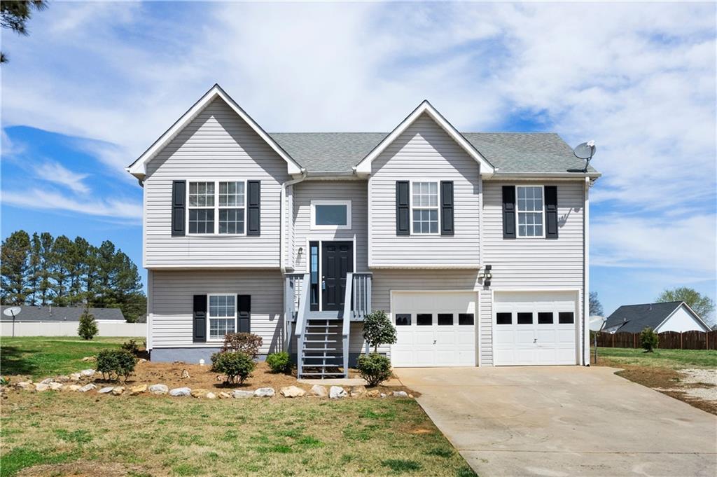 208 Silverthorn Way, Cedartown, GA 30125