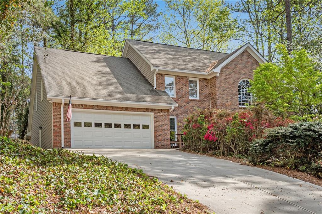 4359 S Smoke Ridge Ct., Roswell, GA 30075