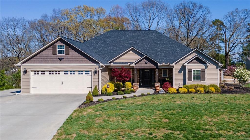 211 Willow Haven St., Calhoun, GA 30701
