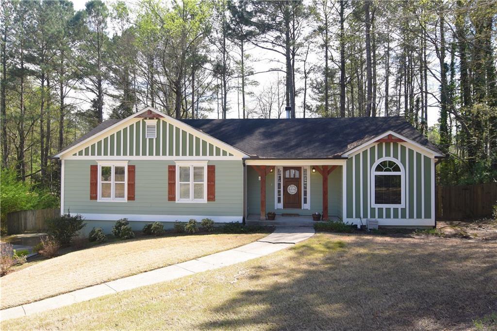4584 Stewart Reilly Dr., Acworth, GA 30101
