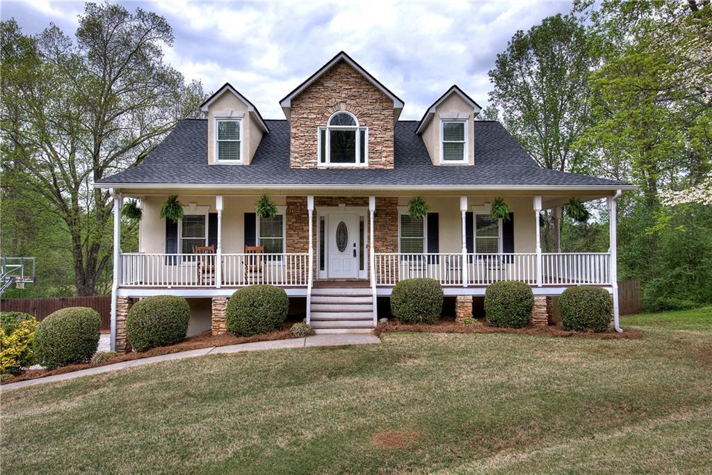 32 N Hampton Dr., White, GA 30184