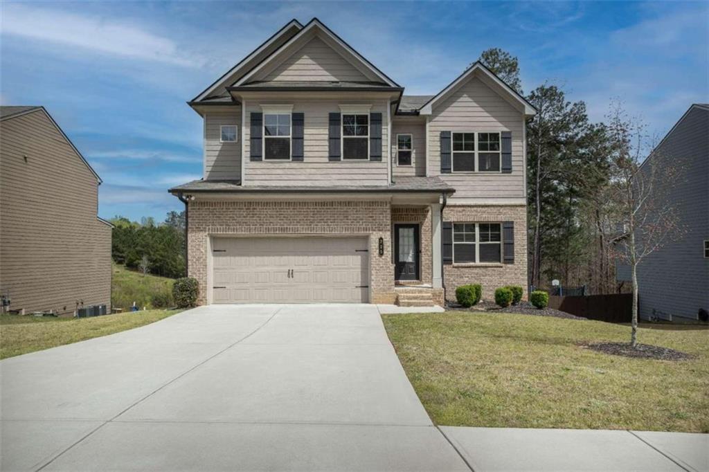 225 Evergreen Way, Loganville, GA 30052